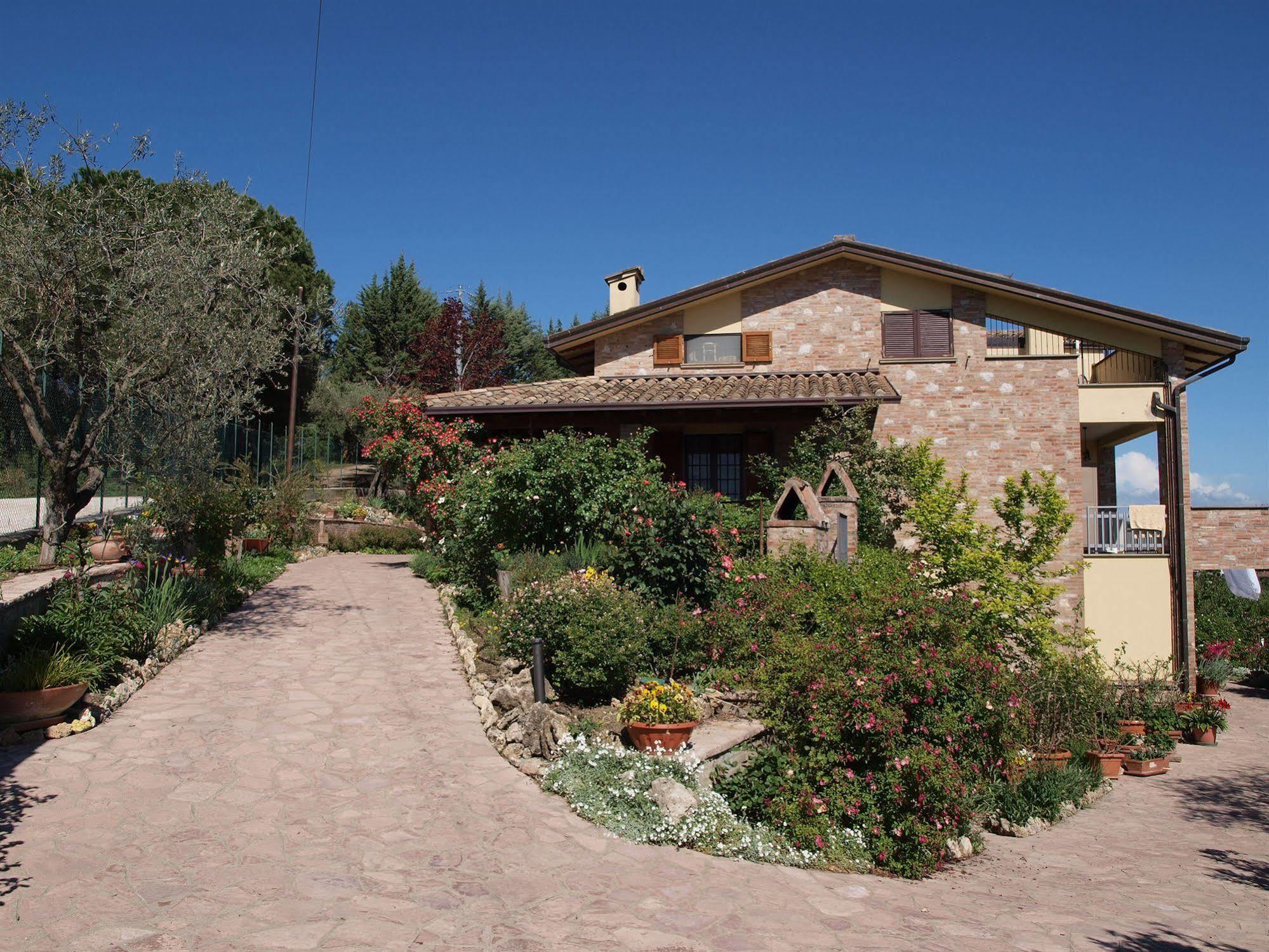 C'Era Una Volta B&B Perugia Bagian luar foto