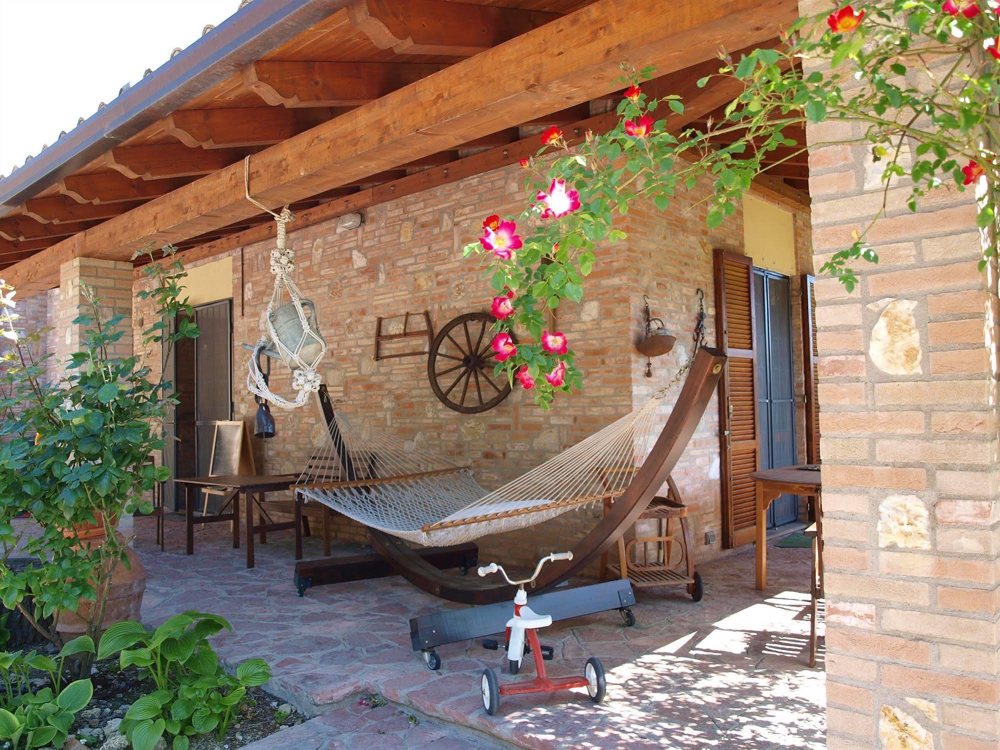 C'Era Una Volta B&B Perugia Bagian luar foto